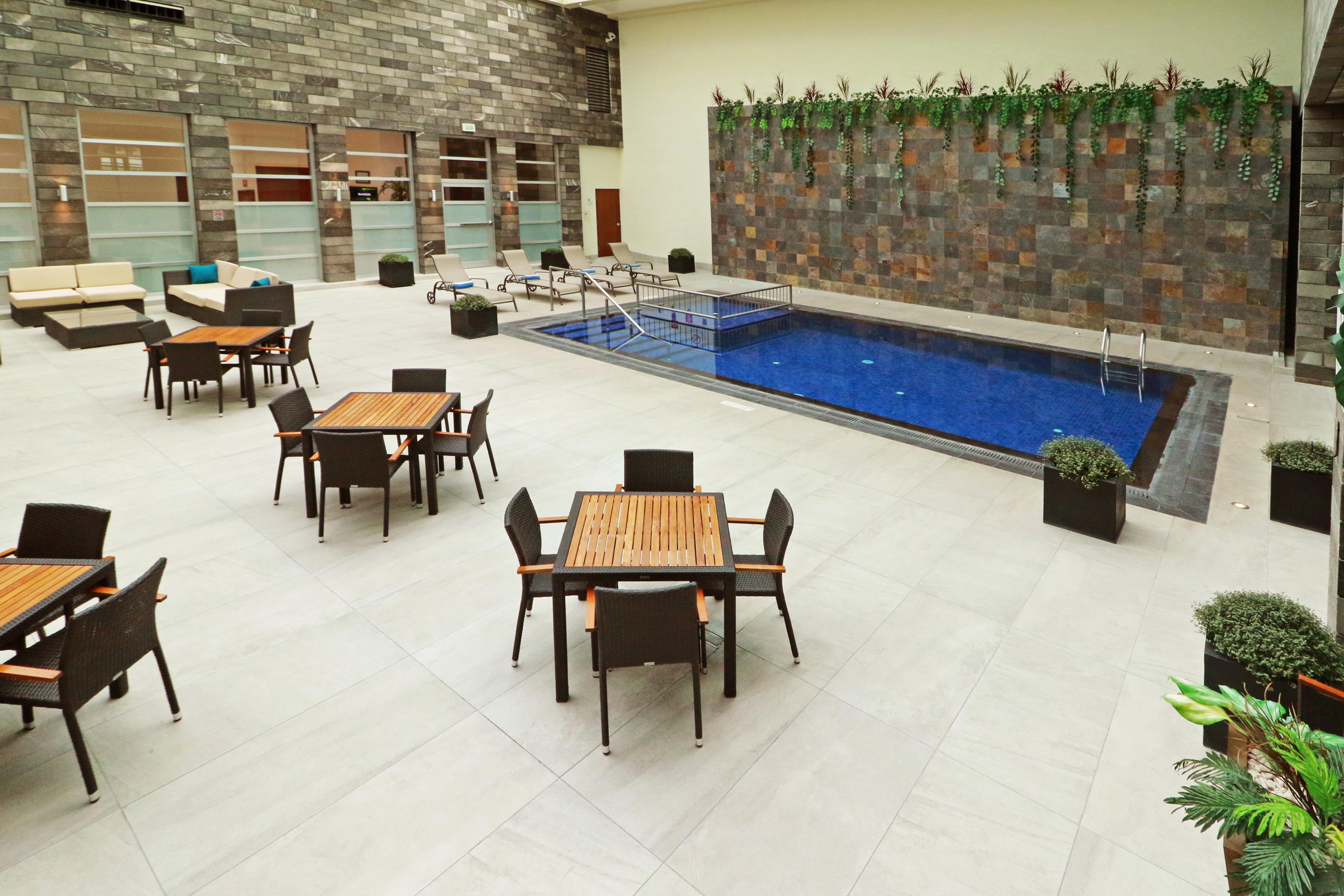 Holiday Inn & Suites Plaza Mayor By Ihg León Exterior foto